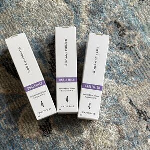 Rodan + Fields Unblemish Invisible Matte Defense